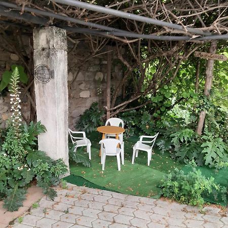 Apartamento Les Ecrins Les Mages Exterior foto